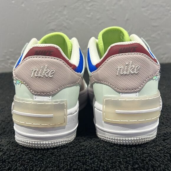 🔥 NIKE Air Force 1 Shadow SE 'Pixel Swoosh - Barely Green' Women Sz 7 - PERFECT - Picture 10 of 14